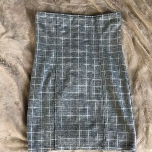 Plaid pencil skirt